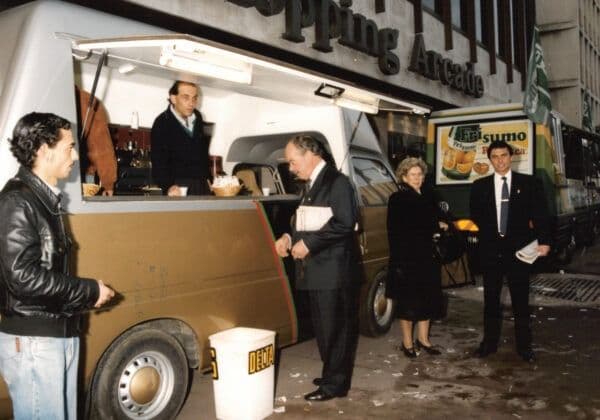 Emídio Caramelo with Rui and Alice Nabeiro during a visit to Porto in the 1980s.